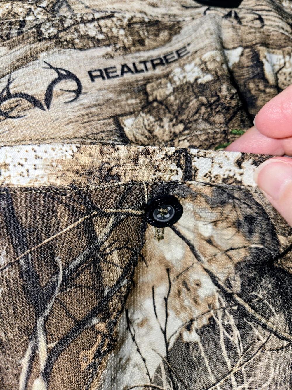 Magellan Outdoors Women's XXL Camo Roll-Up Pants - Realtree Brown/Green - Picture 10 of 16